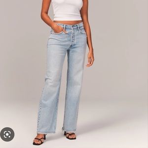 ABERCROMBIE AND FITCH BRAND NEW JEANS